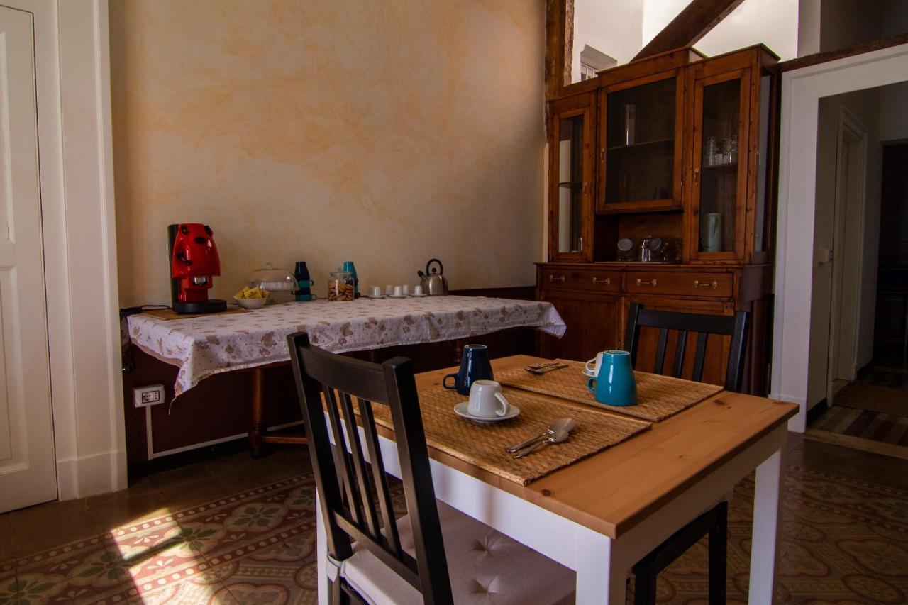 B&B Le Finestre Sul Mare Tarente Buitenkant foto