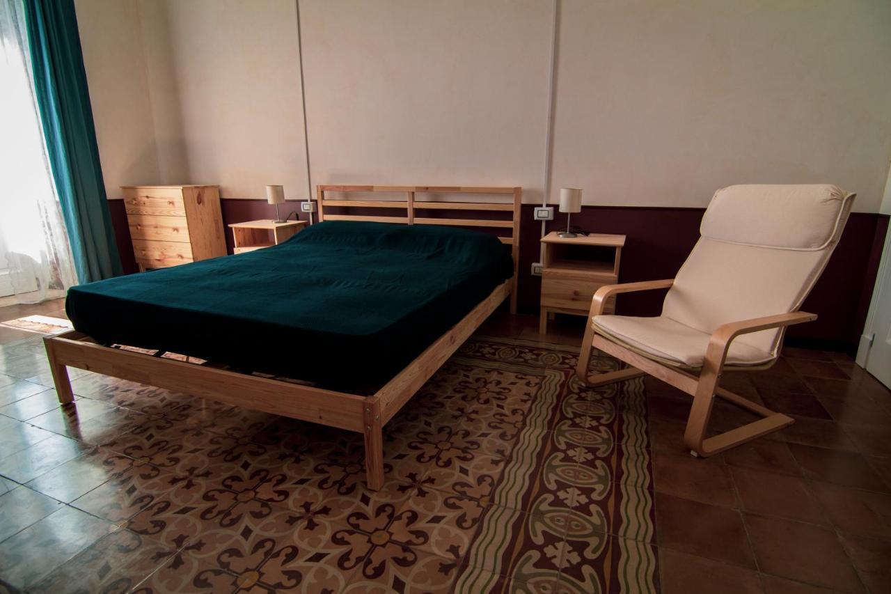 B&B Le Finestre Sul Mare Tarente Buitenkant foto