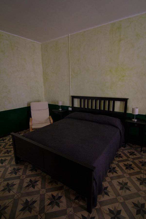 B&B Le Finestre Sul Mare Tarente Buitenkant foto